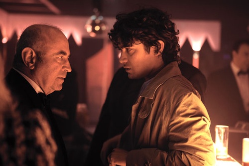 bob-hoskins-riccardo-scamarcio-jpg
