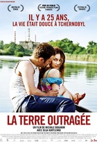 Affiche miniature du film La Terre outragée 