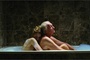une-jeune-femme-dans-le-bain-jpg