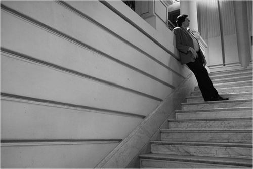 jorge-jellinek-dans-les-escaliers-jpg