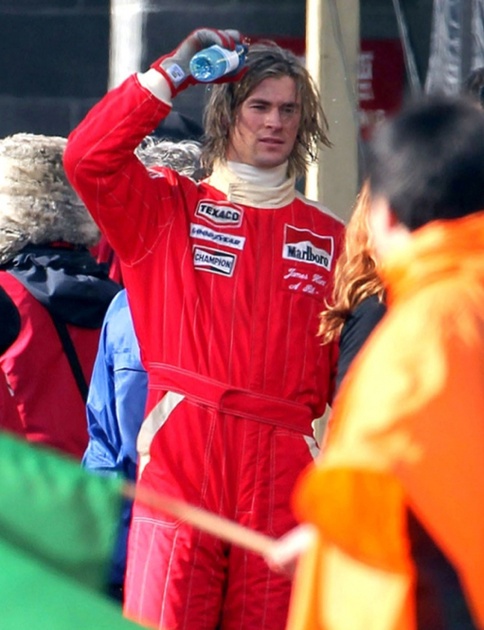 chris-hemsworth-7-png