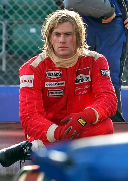 chris-hemsworth-png