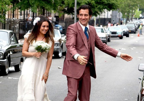 mila-kunis-clive-owen-jpg