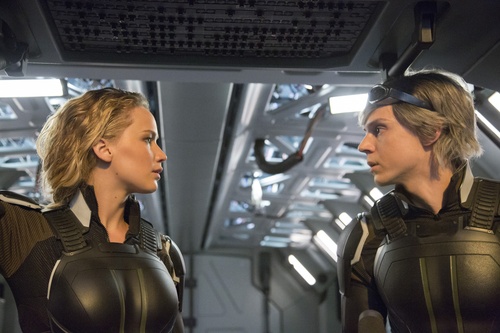 Quicksilver et Mystique dans "X-men : Apoocalypse" interprétés par Jennifer Lawrence et Evan Peters