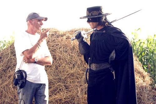 martin-campbell-antonio-banderas-jpg