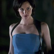 sienna guillory dans resident evil