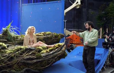 naomie watts écoutant les conseils de peter jackson