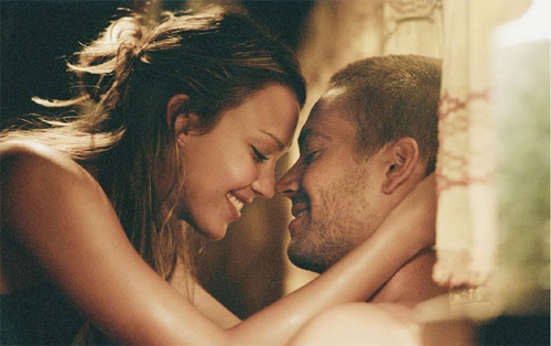 jessica alba et paul walker dans bleu d enfer