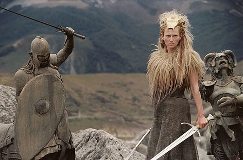 tilda swinton au combat - Le Monde De Narnia - Chapitre 1