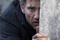 clive owen se cachant