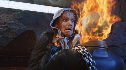 ghost rider attribuant une punition