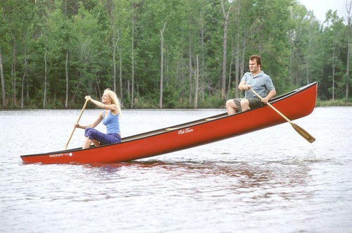 gwyneth-paltrow-et-jack-black-dans-une-barque-jpg