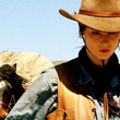 lucy gordon en cowgirl
