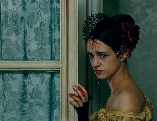 Asia Argento 6 - Une Vieille Maîtresse