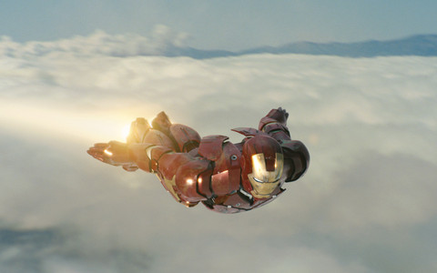 iron man dans le ciel - Iron Man