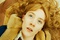 saoirse ronan se r  veillant dans un lieu inconnu