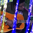 acteur guitare my own love song