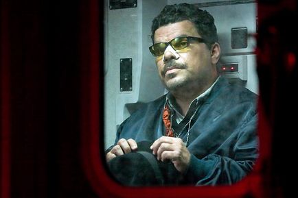 luis guzman