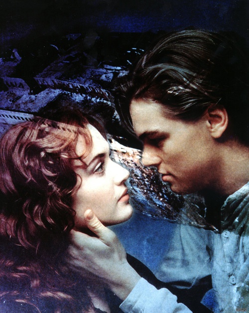 Kate Winslet et Leonardo DiCaprio dans Titanic