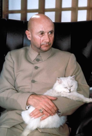 donald-pleasence-et-so-nchat-png