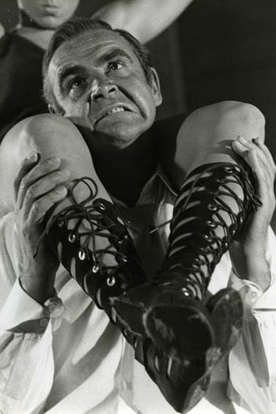 sean-connery-en-plein-combat-jpg