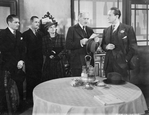 joan-fontaine-c-aubrey-smith-laurence-olivier-jpg
