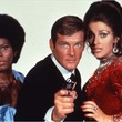 gloria-hendry-roger-moore-jane-seymour-jpg