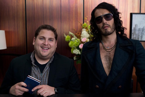 jonah hill a cot   de russell brand