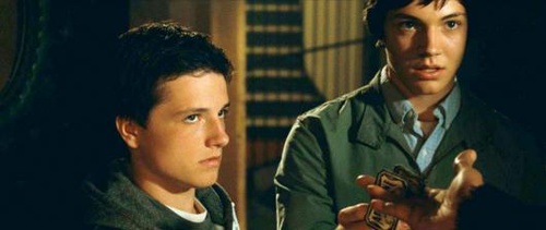 josh hutcherson chris massoglia