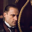 mark strong va   tre pendu
