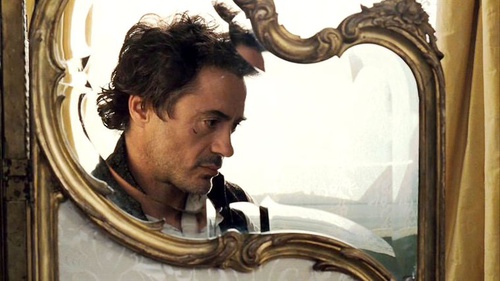robert downey jr dans une glace