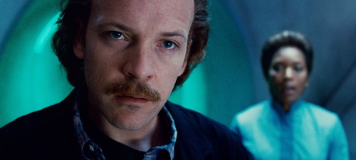 peter-sarsgaard-angela-bassett-jpg