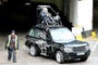 cascadeur-sur-la-voiture-jpg