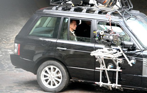 daniel-craid-dans-la-range-rover-jpg