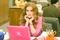 isla-fisher-et-son-mac-rose-jpg
