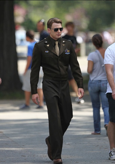 chris-evans-en-soldat-png