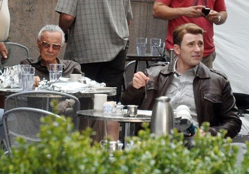 stan-lee-et-chris-evans-png