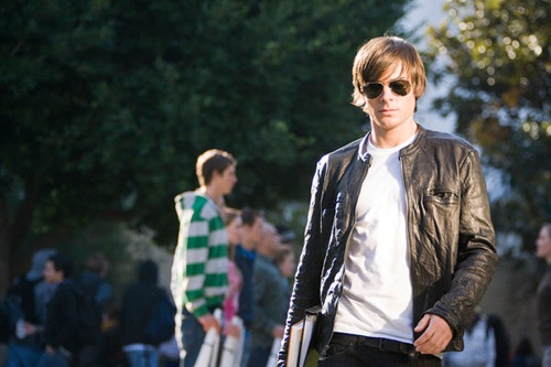 zac efron comedien