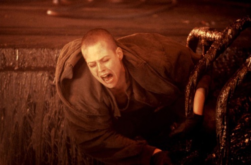 sigourney-attaquee-jpg