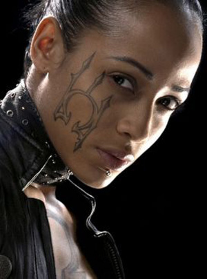 photo promotionnelle dania ramirez