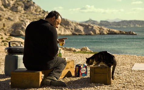 Jean Reno et son chat