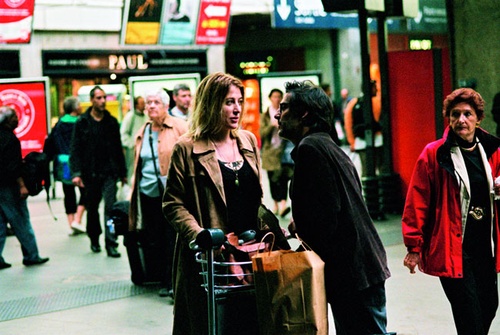 yvan attal et valerie bruni tedeshi a la gare