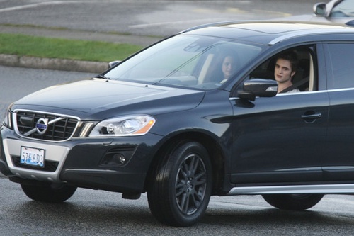 kristen stewart et robert pattinson sur le tournage de twilight eclipse