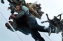 shia-labeouf-en-pleine-glissade-jpg