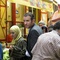 jean dujardin dans la foule - Un balcon sur la mer 