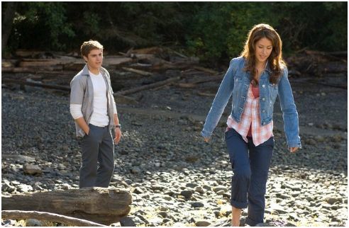 zac efron   amanda crew