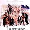 affiche rose du film - La Terrasse 