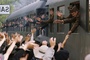 kad-merad-dans-le-train-jpg