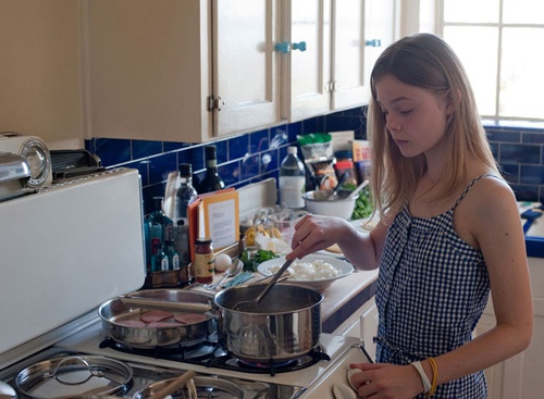 Elle Fanning cuisine