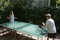 Chris Pontius et Elle Fanning jouent au ping-pong